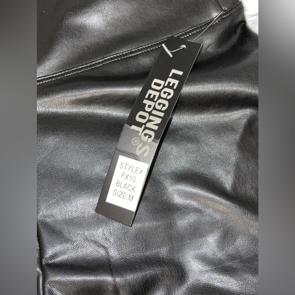 Faux Leather Black Leggings Size Medium - Picture 2 of 3